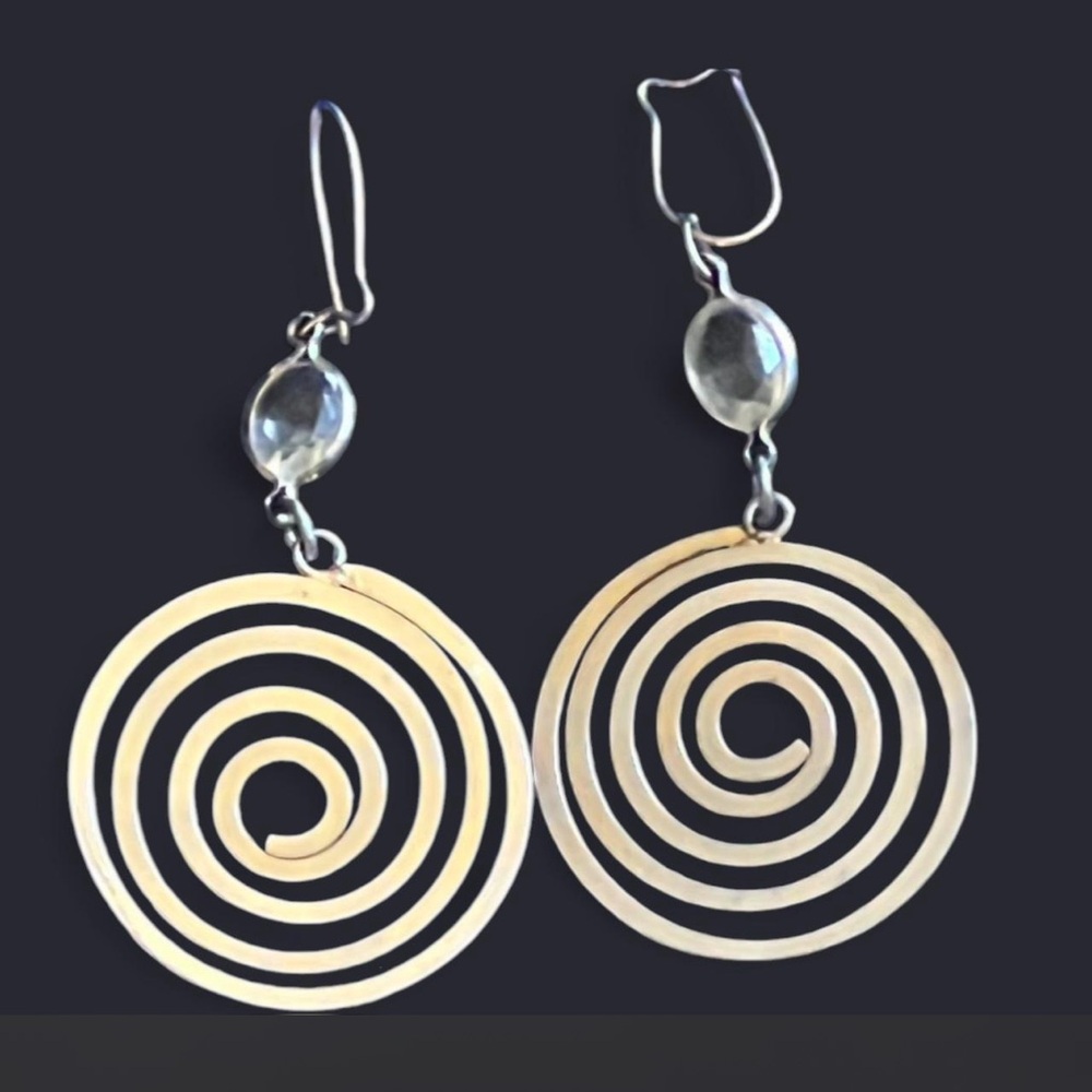 Vintage Gold Tone Spiral Lightweight Dangle Earrings